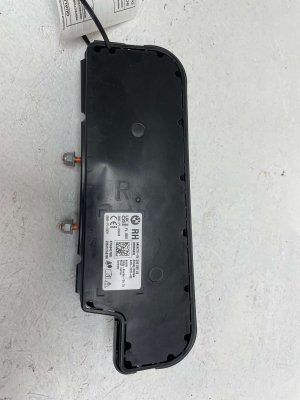 2024-2026 BMW M5 Seat Air Bag - Front (Used OEM)