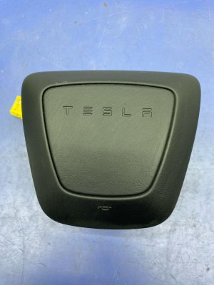  Tesla Model 3 Black Steering Wheel Air Bag - Front (Used OEM)