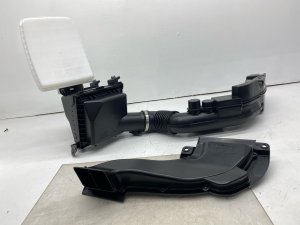 2021-2025 Subaru Crosstrek Air Cleaner Filter Box and Resonator Assembly (Used OEM)