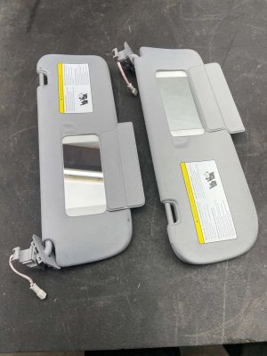 2024-2026 Tesla 3 Illuminated Sun Visor Set - Front, Right (Passenger) (Used OEM)