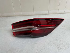 2024-2026 BMW M5 Quarter Panel Mounted Taillight Assembly - Rear, Left (Driver) (Used OEM)