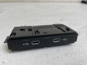 2023-2025 Volkswagen GTI Center Console USB Charging Port Module (Used OEM)
