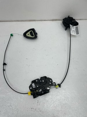2024-2025 BMW M5 Power Trunk Latch Lock Actuator - Rear (Used OEM)