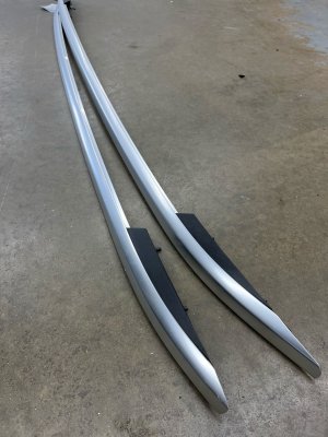 2022-2026 Volkswagen Taos Roof Rail Luggage Rack Carrier Set (Used OEM)