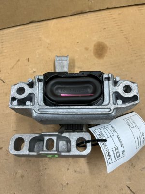 2022-2025 Volkswagen Taos Engine Mount Support Bracket (Used OEM)