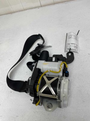 2018-2023 BMW M5 Seat Belt Assembly - Front (Used OEM)