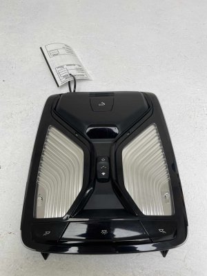 2021-2023 BMW M550i xDrive Roof Overhead Console with Dome Light - Front (Used OEM)