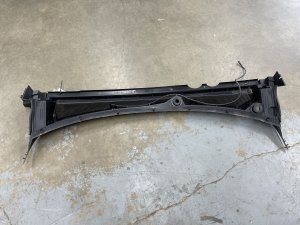 2024-2025 Buick Envision Windshield Wiper Cowl Grille Panel Cover (Used OEM)