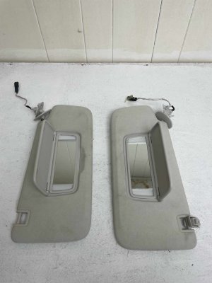 2021-2025 Buick Envision Sun Visor Set - Front, Right (Passenger) (Used OEM)