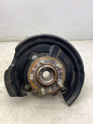 2024-2025 Lincoln Nautilus Spindle Knuckle Hub Assembly - Rear, Left (Driver) (Used OEM)