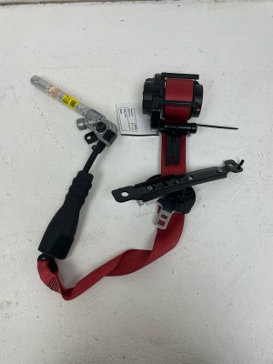 2019-2025 Genesis G70 Seat Belt Assembly with Pretensioner - Front (Used OEM)