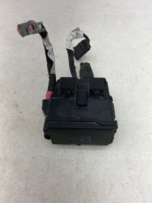 2023-2025 Ford F-350 Super Duty Underhood Fuse Box Assembly (Used OEM)