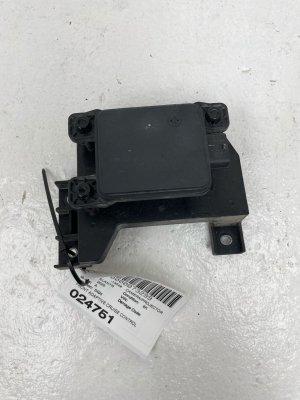 2024-2025 Hyundai Elantra Adaptive Cruise Control Radar Sensor Module - Front (Used OEM)