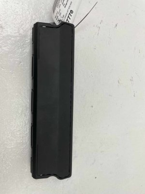 2021-2025 Buick Envision Knee Air Bag - Front (Used OEM)