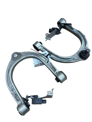 2017-2022 BMW Alpina B7 Upper Suspension Control Arm - Front, Right (Passenger) (Used OEM)