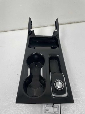2024-2025 Buick Envision Center Console Top Bezel and Cupholder - Front (Used OEM)