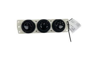 2007-2010 Saturn Sky Climate Control Switch Panel (Used OEM)