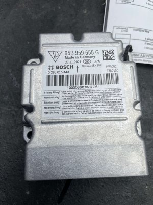 2015-2018 Porsche Macan Air Bag Control Module (Used OEM)