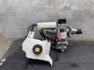 2020-2023 Toyota Highlander Power Brake Booster with Master Cylinder (Used OEM)