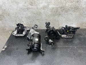 2021-2024 Toyota Venza Engine and Transmission Mount Set (Used OEM)