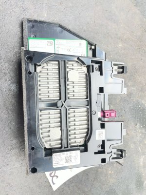 2019-2023 Porsche Macan Telematics Communication Control Module (Used OEM)