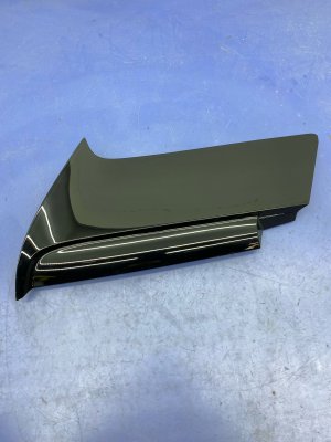 2024-2026 GMC Acadia Black Liftgate Applique Molding - Rear (Used OEM)