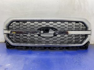 2021-2023 Ford F-150 Chrome Platinum Grille Assembly - Front (Used OEM)