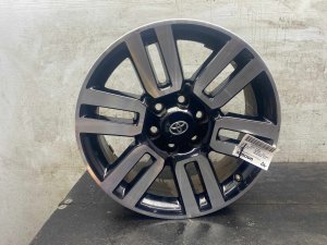 2014-2024 Toyota 4Runner Black 20x7 6-Double-Spoke Machined Black Alloy Wheel (Used OEM)
