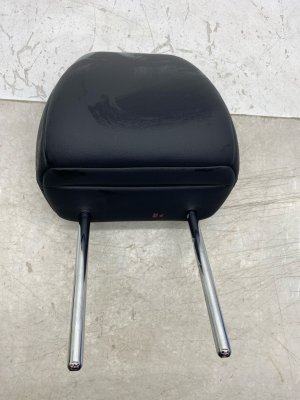 2025 Subaru Forester Black Seat Leather Headrest - Front, Right (Passenger) (Used OEM)
