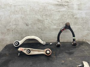 2024-2026 Tesla 3 Upper and Lower Control Arm Set - Front, Right (Passenger) (Used OEM)