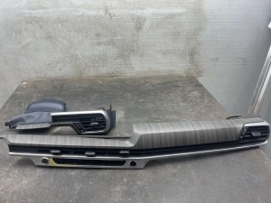 2023-2025 Kia Telluride Dashboard A/C Air Vent Set with Trim Panel - Front (Used OEM)