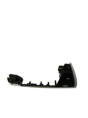 2018-2021 BMW X3 Dashboard Trim with Air Vent Grille (Used OEM)