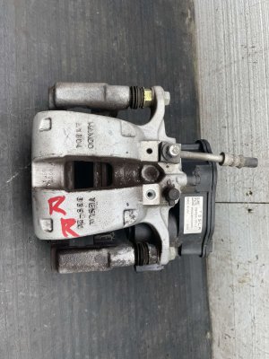  Tesla Model y Disc Brake Caliper - Rear, Right (Passenger) (Used OEM)