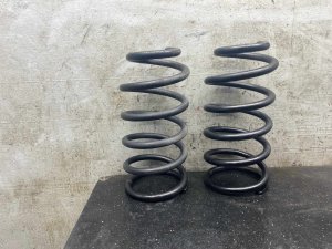 2010-2024 Toyota 4Runner Suspension Coil Spring Set - Rear (Used OEM)