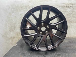  Tesla Model 3 Black 18x8.5 7-Spoke Alloy Wheel (Used OEM)