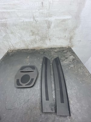 2012-2015 Mercedes-Benz ML350 Dashboard Speaker Cover Trim Grille Set - Front (Used OEM)