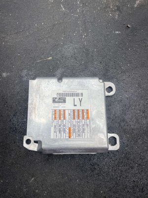 2022-2025 Toyota Tundra Airbag Control Module (Used OEM)