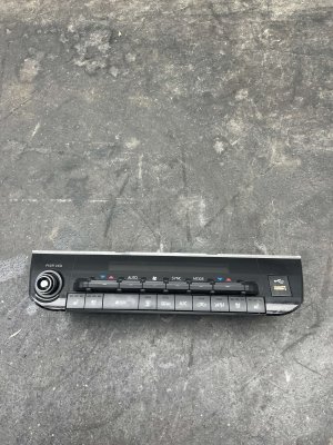 2023-2025 Toyota Sequoia HVAC Control - Front (Used OEM)
