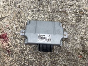 2014-2023 Jeep Cherokee Voltage Stabilizer Control Module (Used OEM)