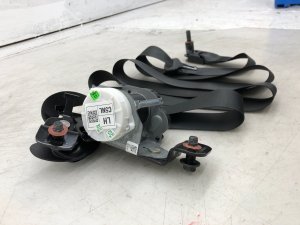 2020-2025 Hyundai Palisade Black Second Row Seat Belt Assembly - Rear, Left (Driver) (Used OEM)