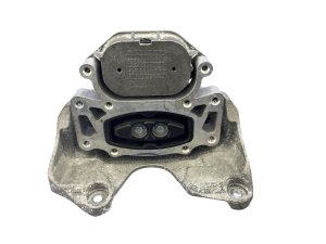 2014-2015 Audi R8 Transmission Mount Bracket (Used OEM)