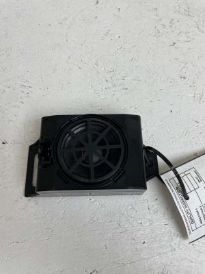 2011-2018 Porsche Cayenne Speaker (Used OEM)