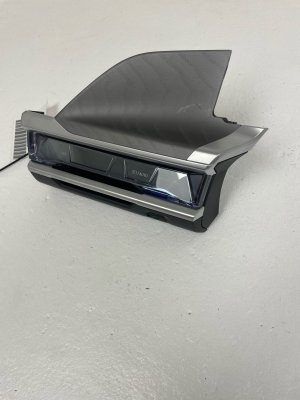 2023-2026 BMW 740i Dashboard AC Air Vent Trim Panel - Front (Used OEM)