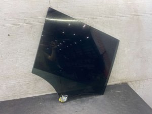 2013-2016 Mercedes-Benz GL550 Door Window Glass - Rear, Right (Passenger) (Used OEM)