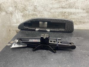 2019-2025 Volvo XC40 Emergency Spare Wheel Jack with Carrier Box (Used OEM)