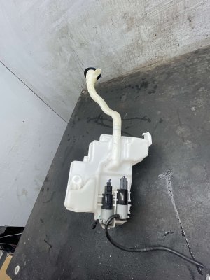 2021-2026 Volvo XC40 Windshield Washer Fluid Reservoir (Used OEM)