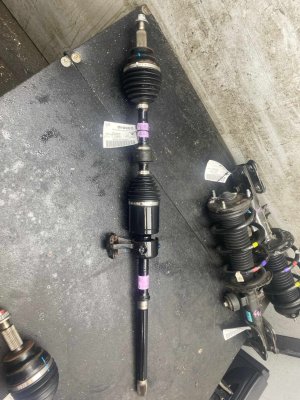 2020-2024 Kia Telluride Drive Axle Shaft - Front, Right (Passenger) (Used OEM)