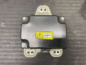 2011-2016 Mercedes-Benz E350 Beige Trunk Mounted 115V DC to AC Power Inverter (Used OEM)
