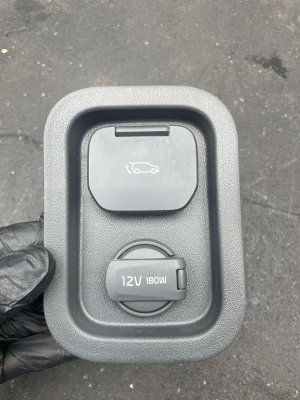 2024-2025 Kia EV9 Dashboard Liftgate Release Switch - Front (Used OEM)