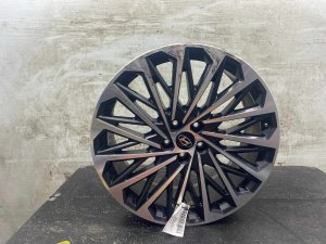 2026-2027 Hyundai Palisade Gray Wheel (Used OEM)